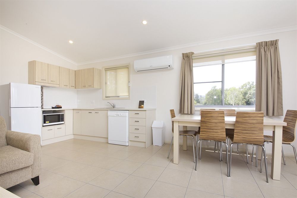 Lakeside Forster Holiday Park 外观 照片